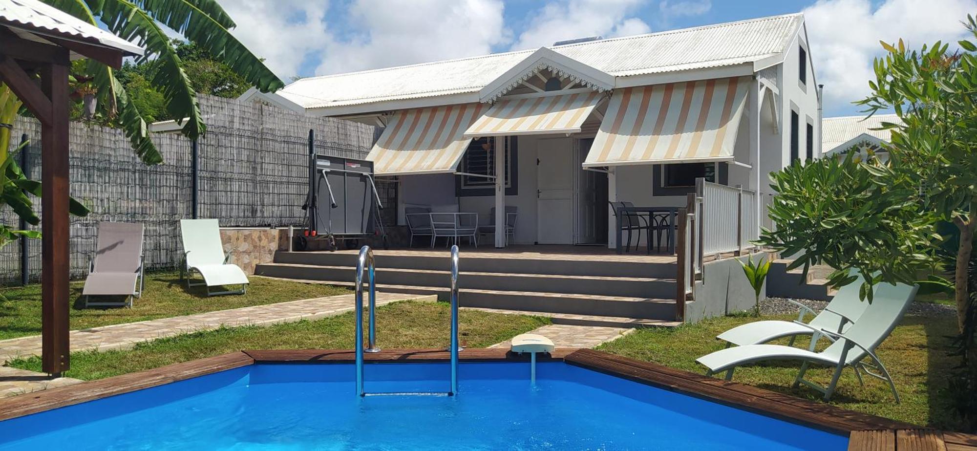 Gites Monoi 4 Personnes Avec Piscine Privee Saint-Francois  Bagian luar foto